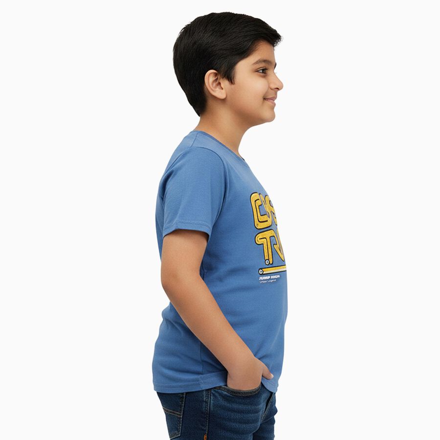 Boys' Half Sleeves T-Shirt, मध्यम नीला, large image number null