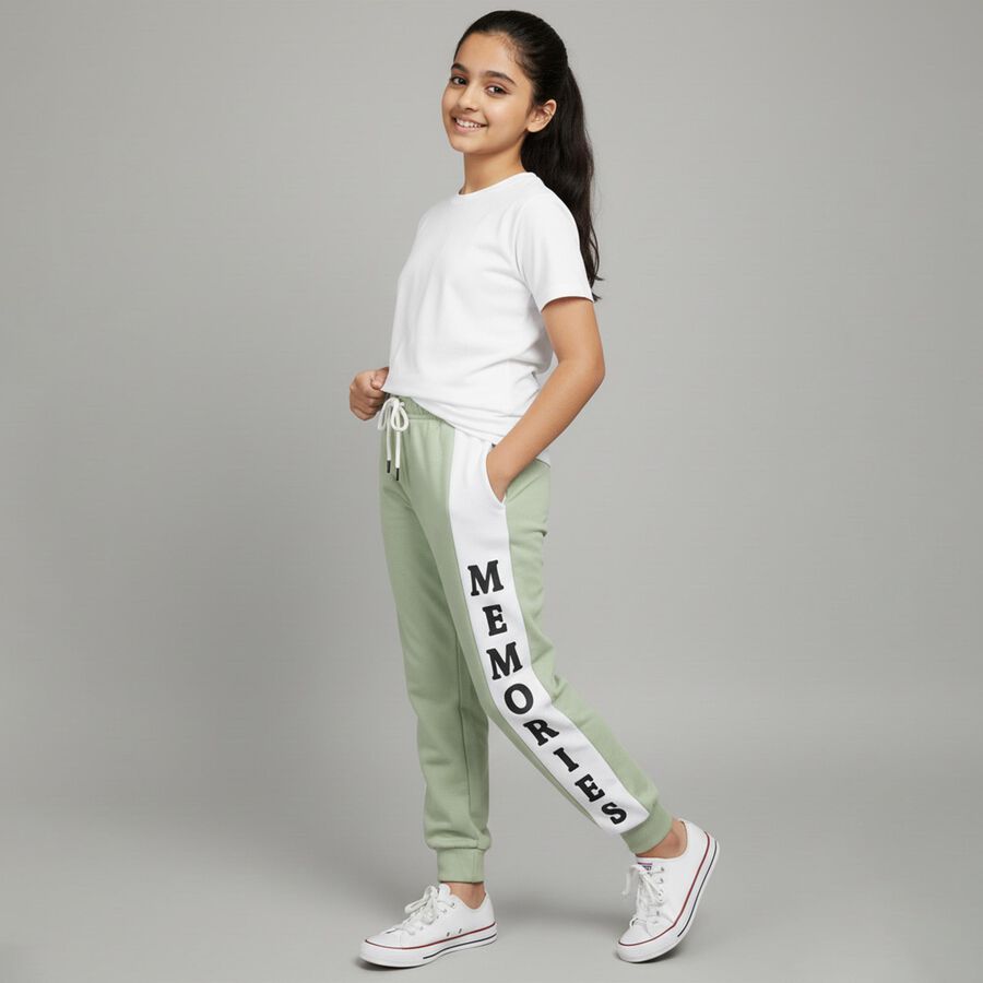 Girls' Light Sage Green Jogger Style Winter Pyjama, ओलिव, large image number null