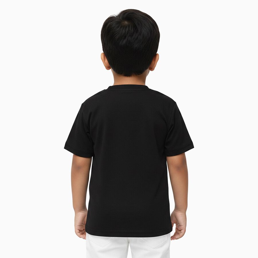 Boys' Half Sleeves T-Shirt, काला, large image number null