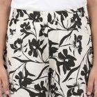 Girls' Black Regular Fit Floral Print Shorts, काला, small