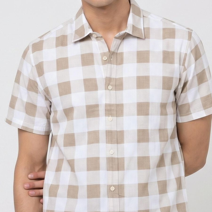 Men's Beige Cotton Short Sleeves Spread Collar Regular Fit Casual Shirt, Beige, large