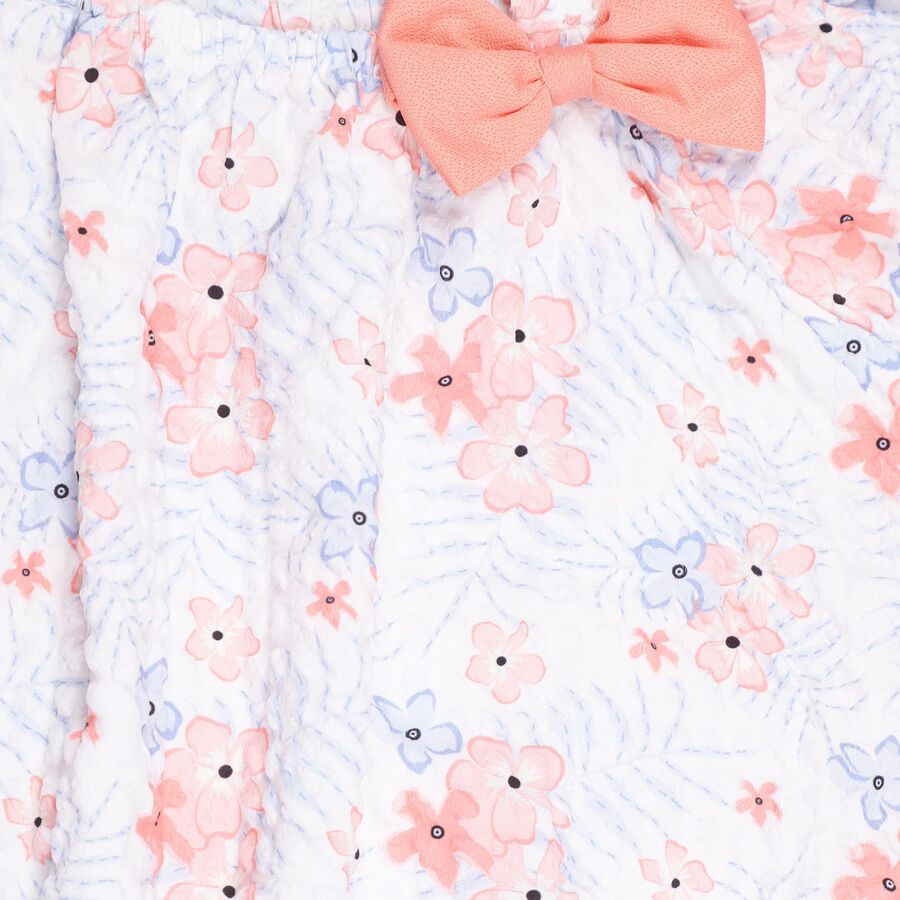 Girls' White Floral Off-Shoulder Top and Peach Shorts Set, नारंगी, large image number null