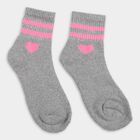 Women's Muted Grey Regular Fit Heart Design Ankle-Length Socks, हल्का ग्रे, small