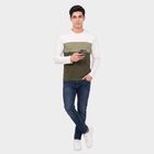 Men Olive Green Crew Neck Colorblocked T-Shirt, हल्का हरा, small