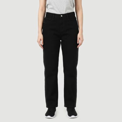 Women's Black Regular Fit Classic Jeans