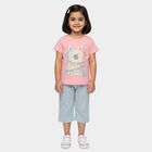 Girls Pink Round Neck Casual T shirt and Capri Set, हल्का गुलाबी, small