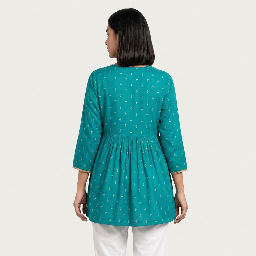 Women's Dark Green Round Neck Embroidered Kurti, गहरा हरा, large