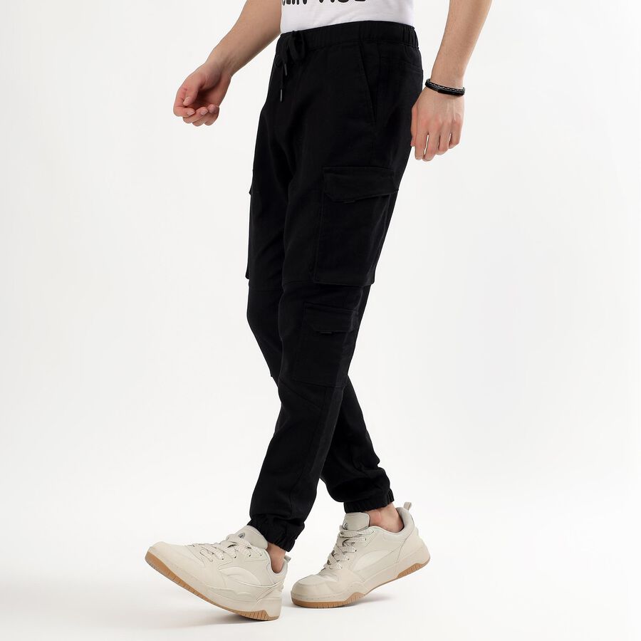 Men's Jet Black Slim Fit Cargo Joggers, काला, large image number null
