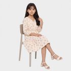 Girls' Off White V-Neck Tiered Dress, ऑफ व्हाइट, small