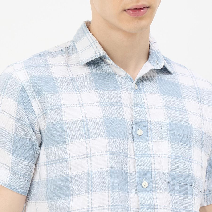 Men's Blue Cotton Half Sleeve Spread Collar Casual Shirt, हल्का नीला, large