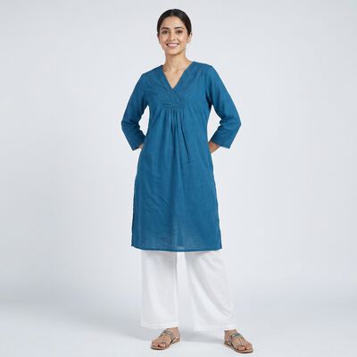 Women's Blue Cotton V-Neck Embroidered Kurta