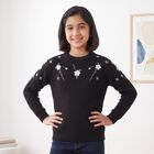 Girls Black Crew Neck Embroidered Pullover, काला, small