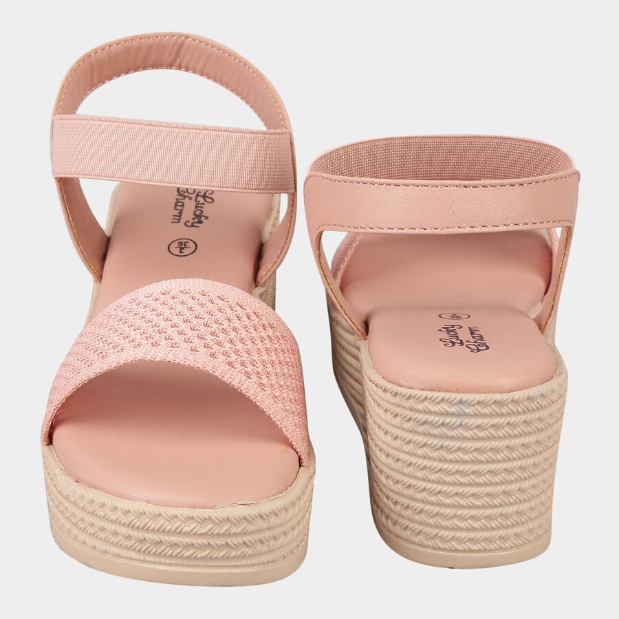 Lucky sandals sale