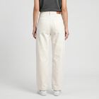 Women's White Straight Fit Solid Jeans, सफ़ेद, small