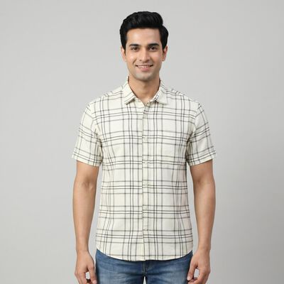 Men's White Cotton Half Sleeves Spread Collar Regular Fit Shirt