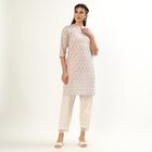 Women's Bright Pink 100% Cotton Round Neck Embroidered Kurta, गुलाबी, small