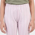 Girls' Lilac Straight Fit Striped Pyjama, लाइलेक, small
