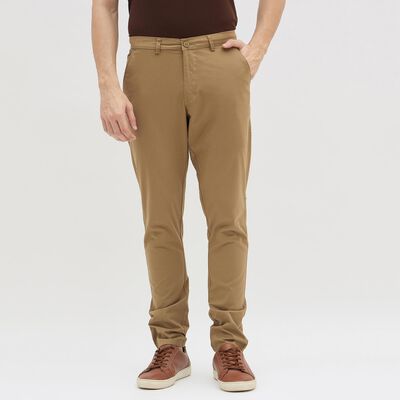 Men's Beige Slim Fit Flat-Front Casual Trousers
