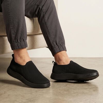 Men's Black Slip-On Casual Shoes
