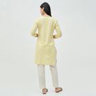 Women's Soft Lemon Yellow Round Neck Printed Kurta, पीला, small