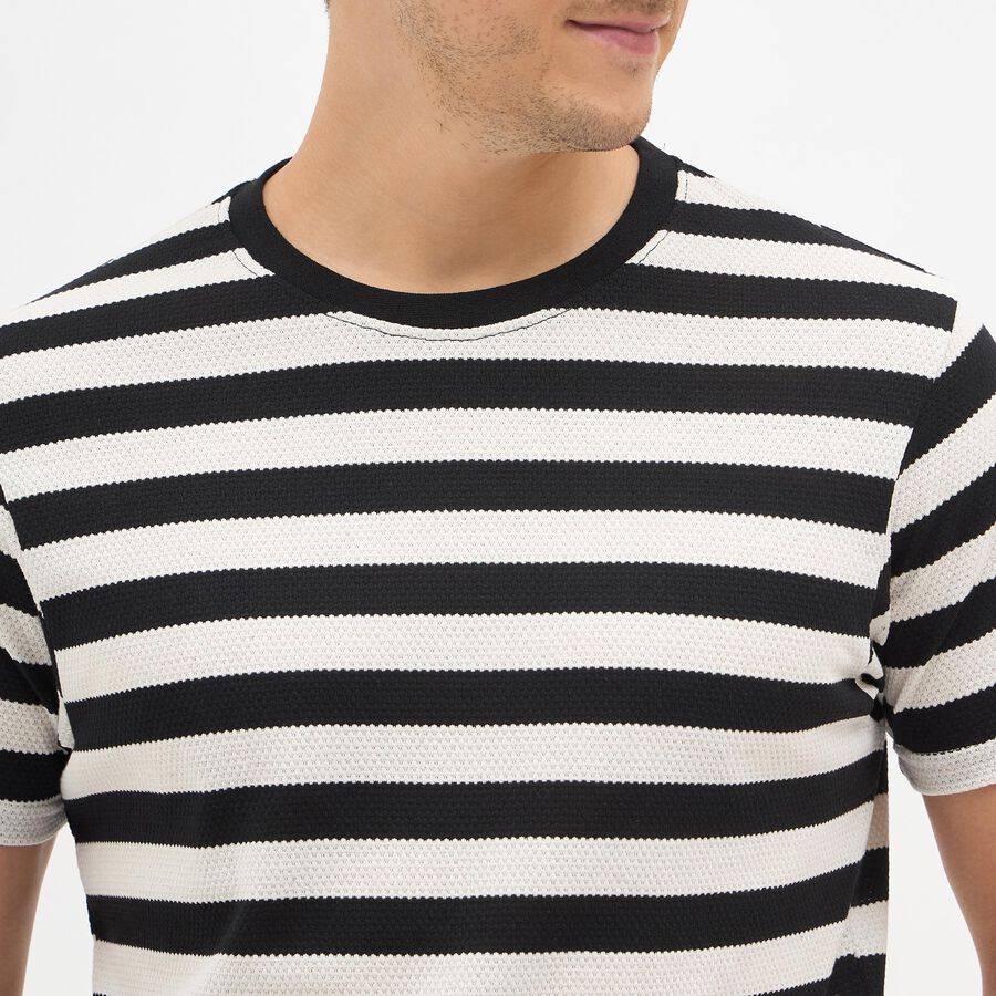Men's Round Neck Half Sleeves T-Shirt, Off White, large image number null