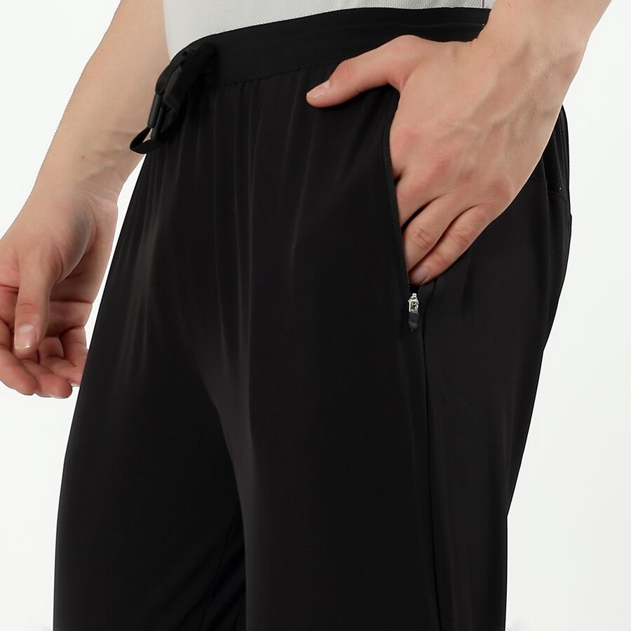 Men's Jet Black Tapered Fit Zippered Track Pants, काला, large image number null