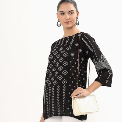 Women's Black Round Neck Printed Kurti