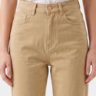 Women's Off White Straight Fit Frayed Hem Jeans, ऑफ व्हाइट, small