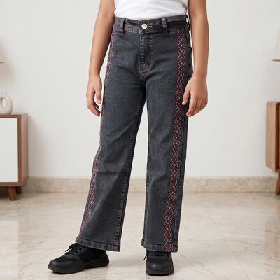 Girls Black Straight Fit Embroidered Jeans