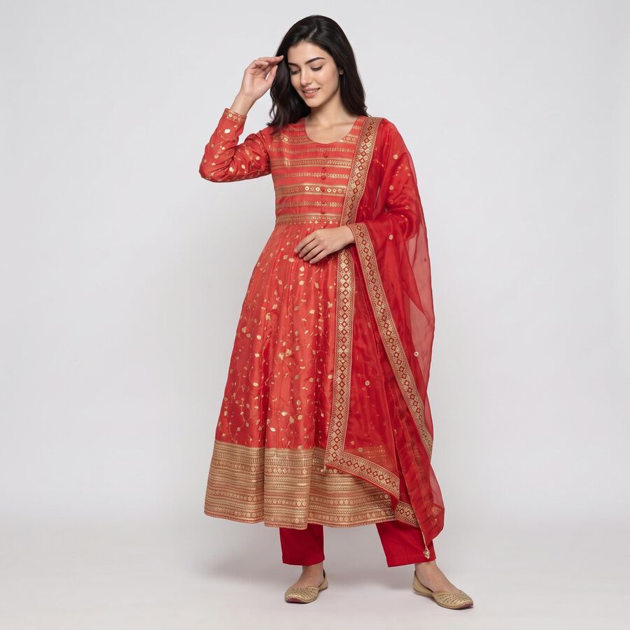 Women's Fuchsia Round Neck Embellished Ethnic Set, रानी (फ्यूशिया), large
