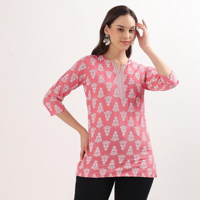 Ladies' Kurti