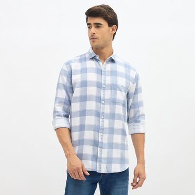 Men's Light Blue and White Spread Collar Casual Shirt
