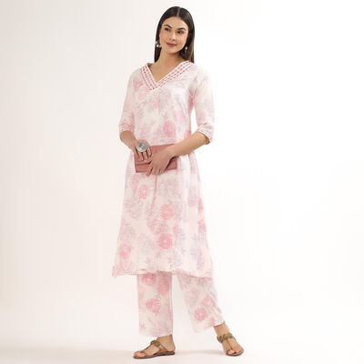 Women's Light Pink Solid Ethnic Set