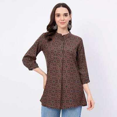 Women's Brown Notch Neck Printed Straight Kurti