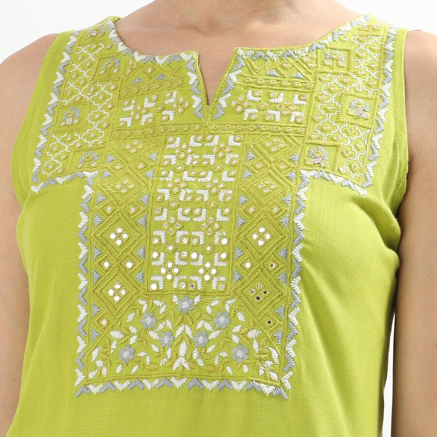 Women's Bright Lime Green Notch Neck Embroidered Kurta, हल्का हरा, large image number null