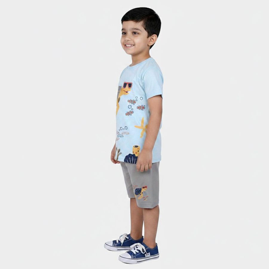 Boys Light Blue Cotton Round Neck Graphic Print Baba Suit, हल्का नीला, large