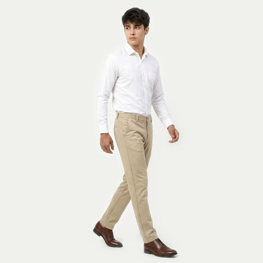Men's Beige Slim Fit Flat-Front Casual Trousers, गहरा पीला, large