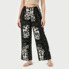 Women's Black Straight Fit Floral Printed Pyjama, काला, small