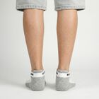 Men's White Regular Fit Text Print Pack of 1 Socks, सफ़ेद, small
