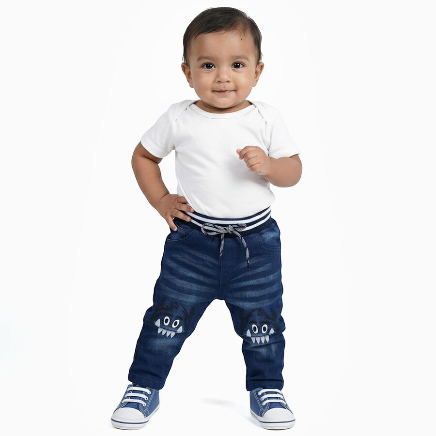 Boys' Dark Indigo Blue Relaxed Fit Monster Embroidered Jeans, मध्यम नीला, large image number null