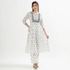 Women's Rich White Embroidered V-Neck Kurta, ऑफ व्हाइट, small image number null