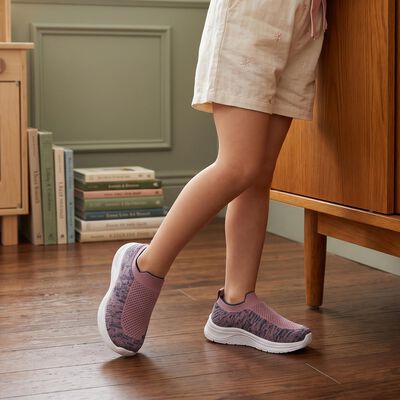 Girls' Purple Slip-On Casual Sneakers