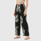 Women's Black Straight Fit Floral Printed Pyjama, काला, small