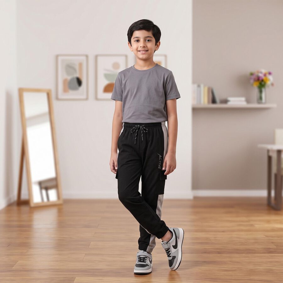 Boys Black Jogger Fit Active Print Pyjama, काला, large