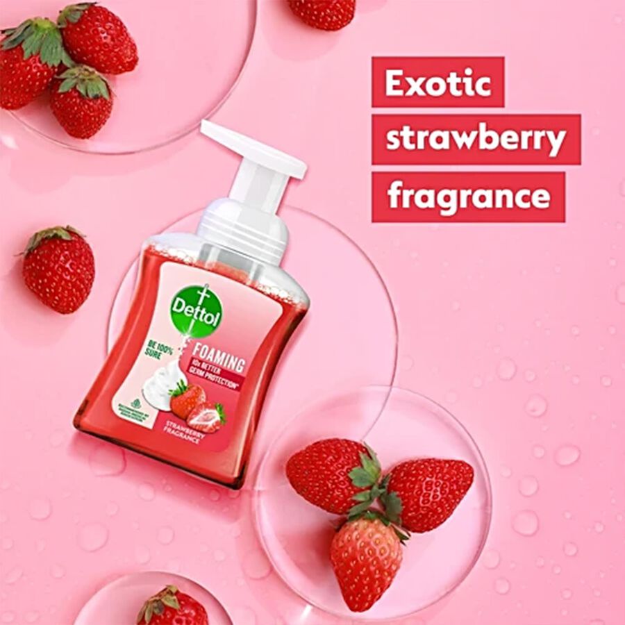 Refill Strawberry Rich Foam Moisturizing Hand Wash, , large