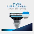 Mach 3 Shaving Razor, , small image number null