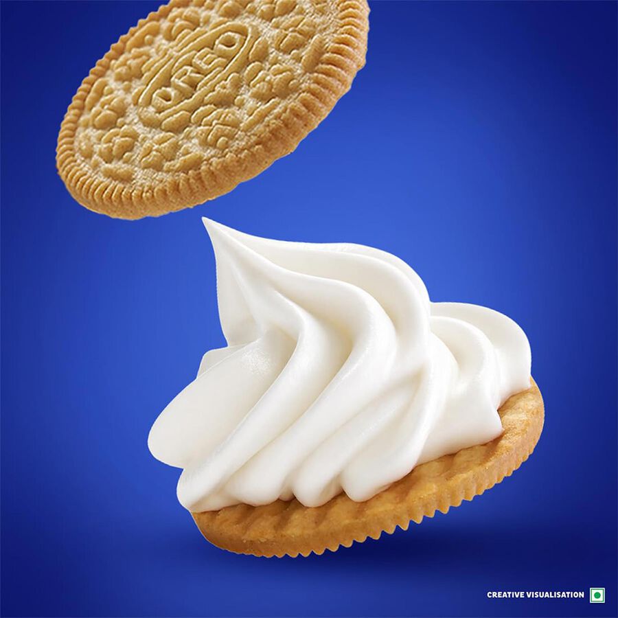 Oreo Golden Vanilla Flavoured Cookie & Creme Sandwich Biscuit, , large