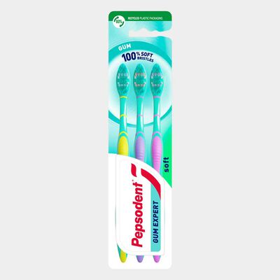Gum Expert Tooth Brush (Color may vary)