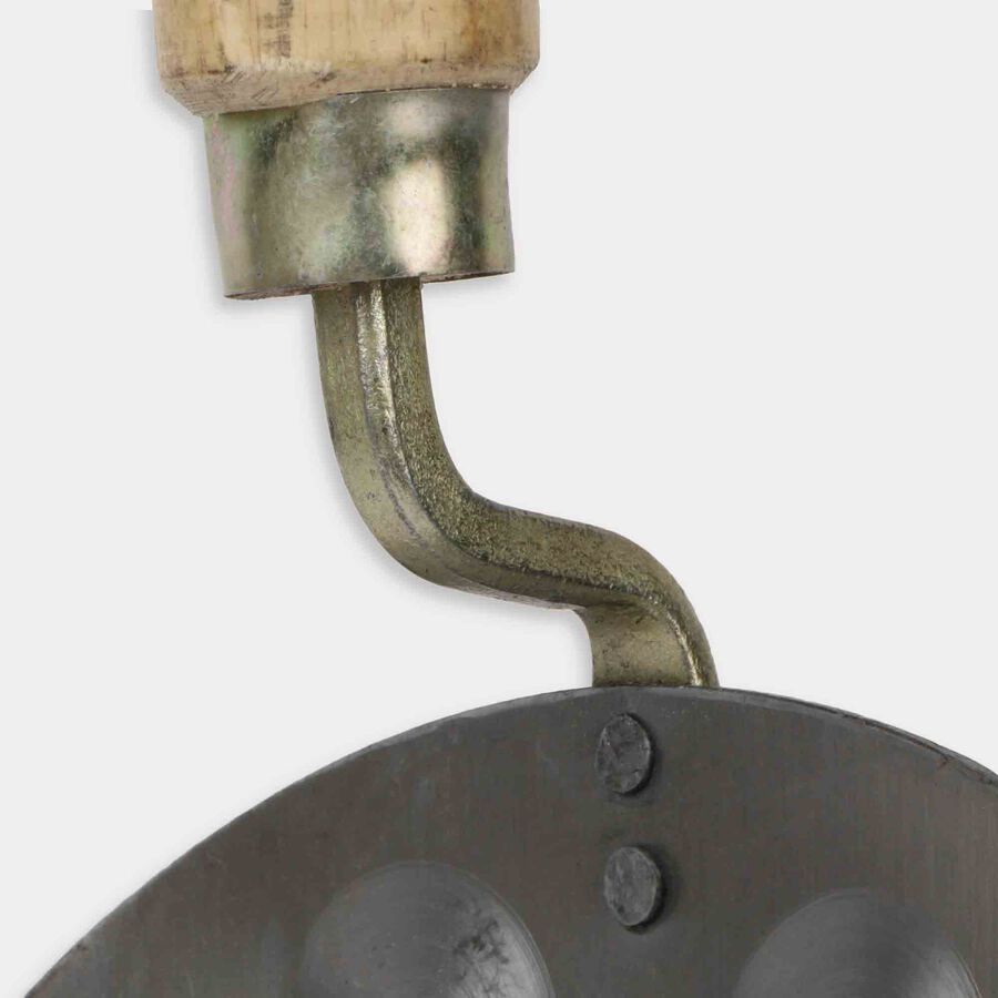 Iron Tawa With Wooden Handle (22cm), , large image number null