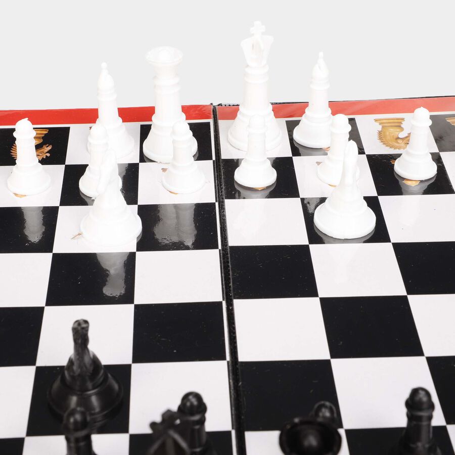 Chess Set, , large image number null